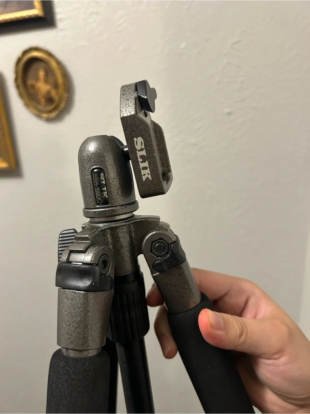 Slik Tripod Sprint Mini II N 4-Stage Tripod.